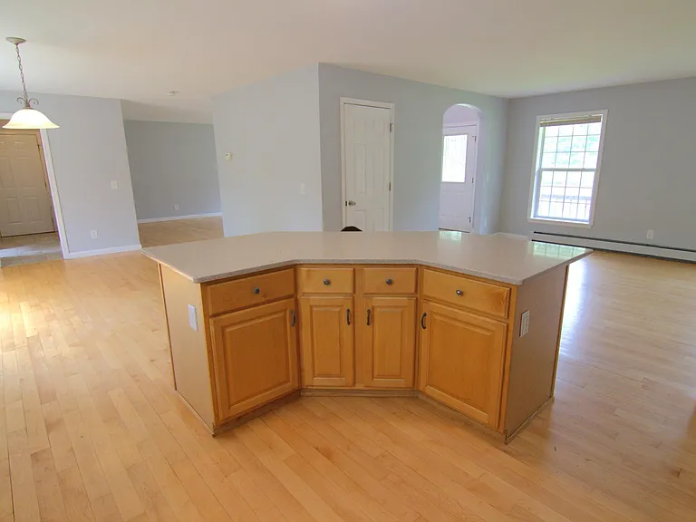 248 Colchester Rd — Photo 10