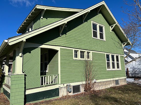 2nd image of 1523 Lapeer Ave