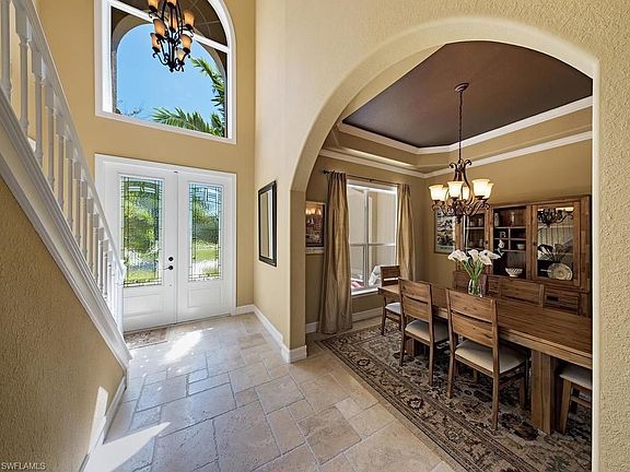 4th image of 6781 Livingston Woods Ln