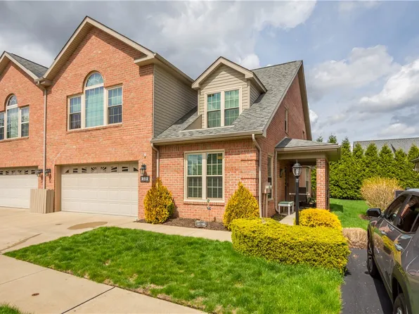 3012 Laura Ln, Lawrence, PA 15055