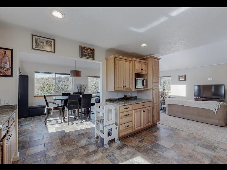 15 Rocky Ranch Rd — Photo 12