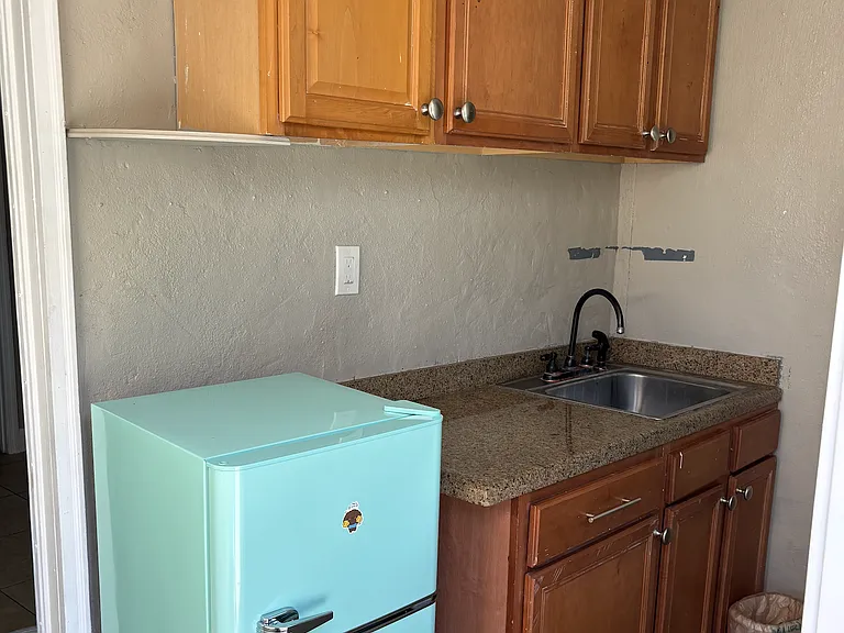 1758 Nursery Rd — Photo 3