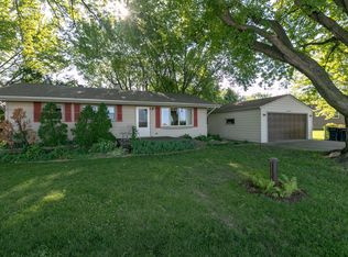 20160 Hamburg Ave, Lakeville, MN 55044