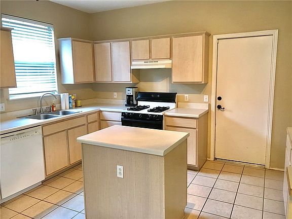 5th image of 8416 Hillrock Dr