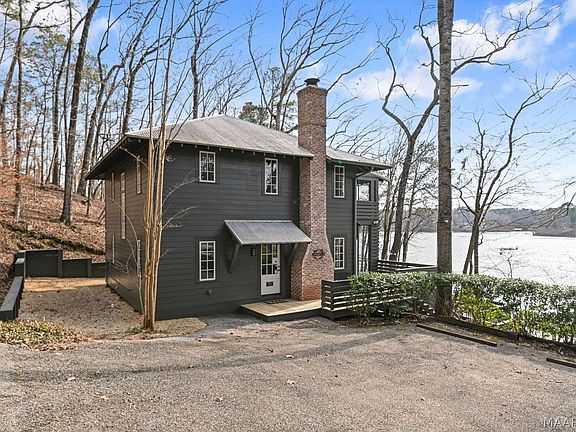 3rd image of 1413 River Rd