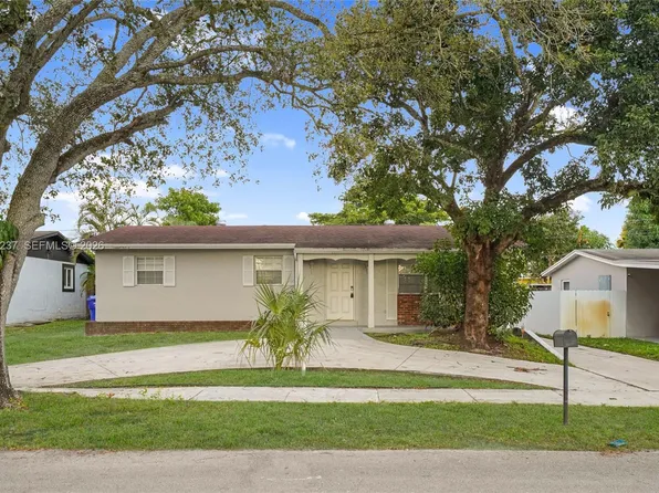 3011 N 74th Ave, Hollywood, FL 33024