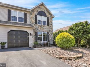 1033 Leanne St, Reading, PA 19605