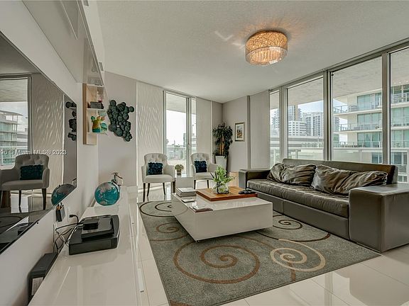 5th image of 6700 Indian Creek Dr APT 402