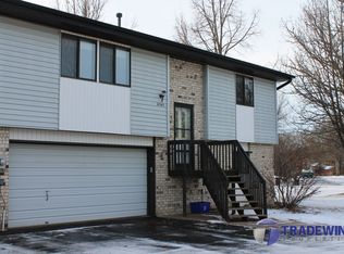 10545 Grouse Cir NW, Coon Rapids, MN 55433