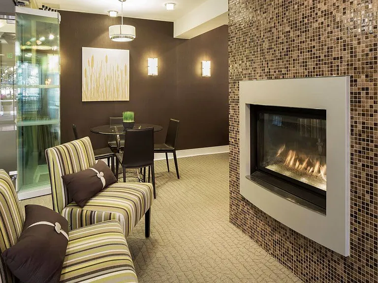 clubroom-fireplace-2