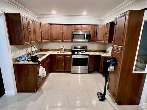 340 W Blue Heron Blvd APT A