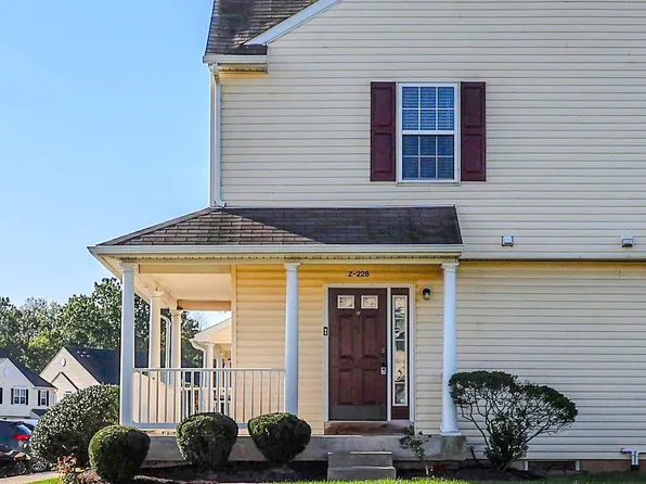 228 Prairie Ct, Quakertown, PA 18951