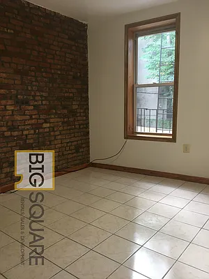 Rented by Big Square Realty LLC | media 58