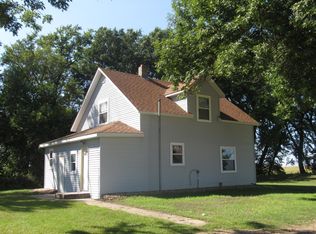 32531 140th St, Worthington, MN 56187