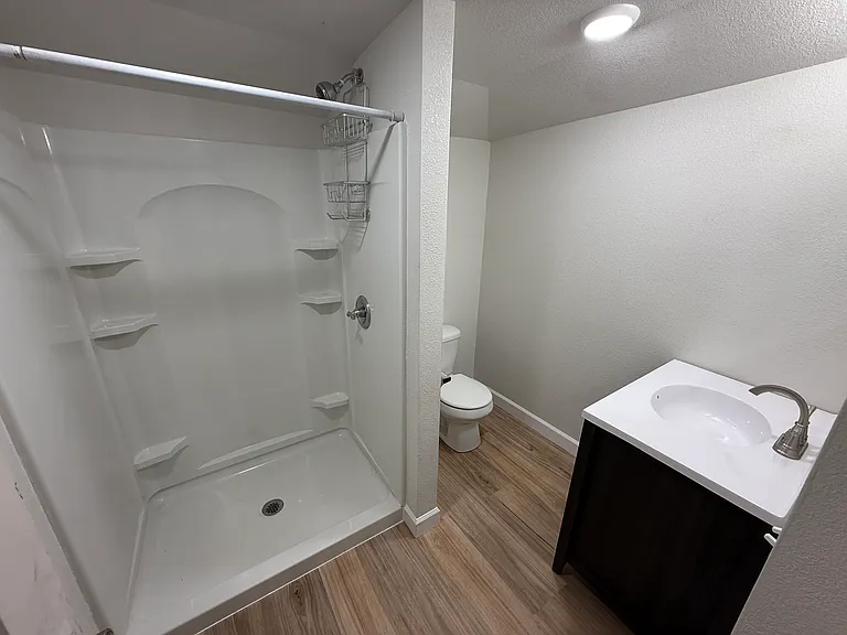 715 N Mulberry St — Photo 5