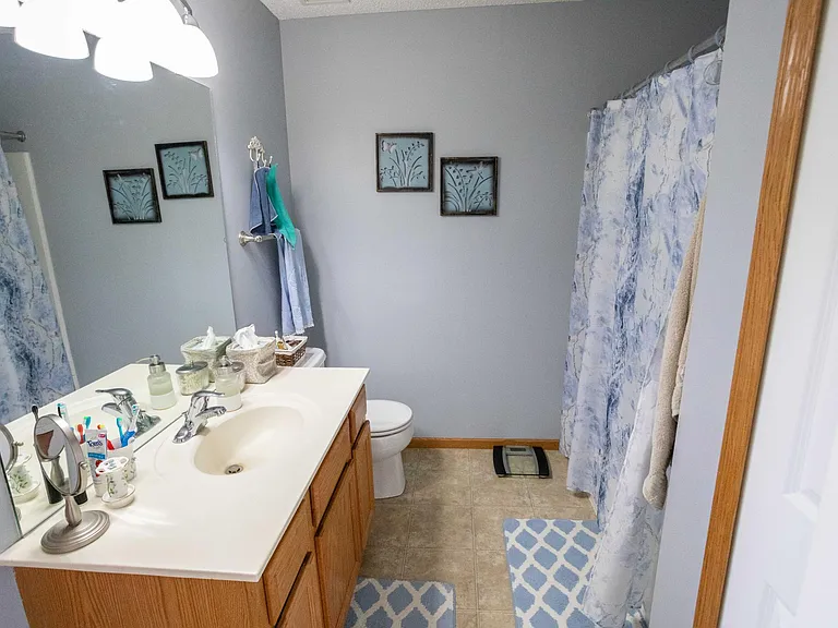 15443 Foster Dr N — Photo 9