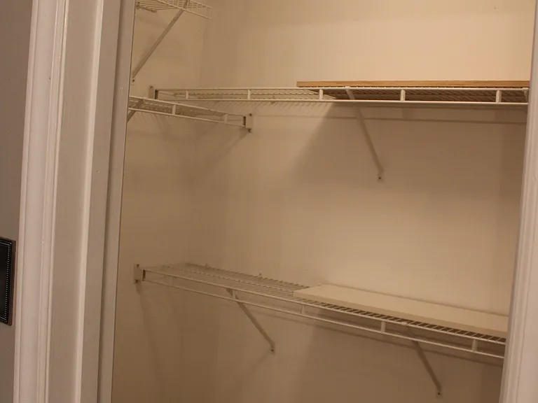 1000 Brighthurst Dr #207 — Photo 12