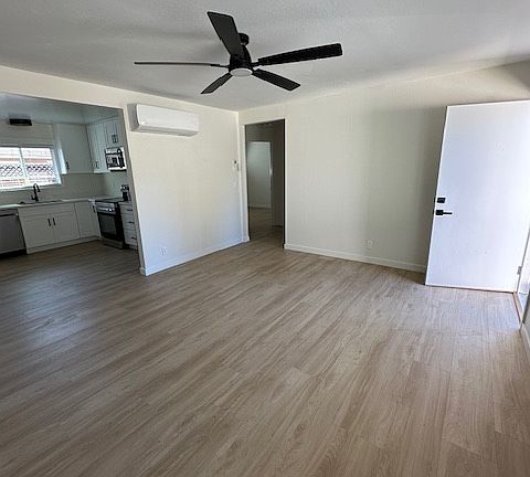 5th image of 1909 San Ramon Ave APT 3