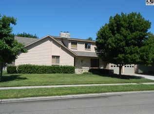 1457 N High Dr, McPherson, KS 67460