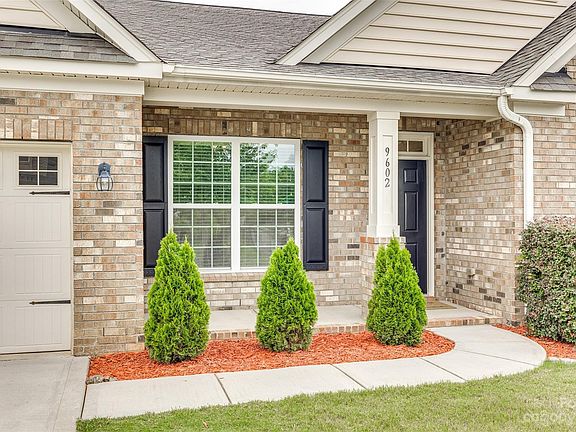 2nd image of 9602 Ardrey Woods Dr