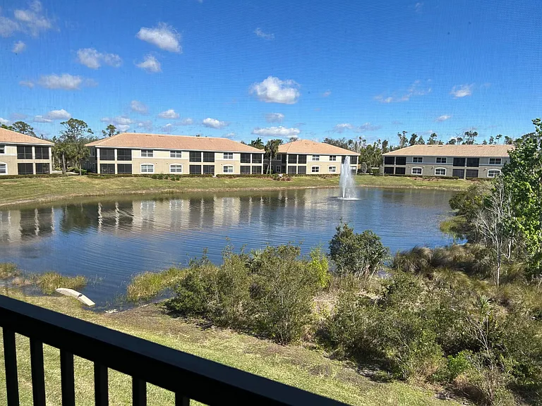 18921 Bay Woods Lake Dr #202 — Photo 15