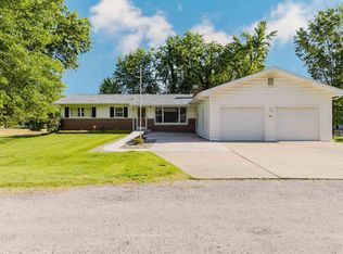 201 Perry St, Energy, IL 62933