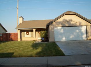 1520 Brookhaven Dr, Newman, CA 95360