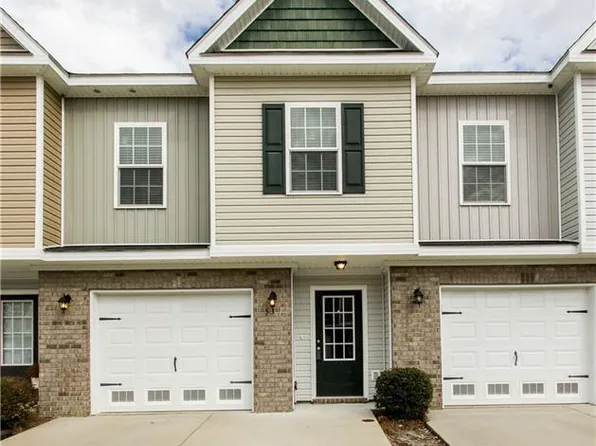 53 Leaf Ct, Richmond Hill, GA 31324