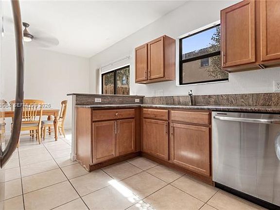 3rd image of 15460 SW 119th St #Townhouse 15460