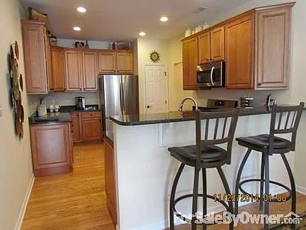 3rd image of 2163 Isleworth Ln