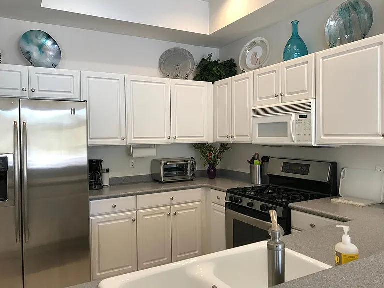 Kitchen view 4