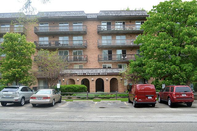1st image of 502 Redondo Dr APT 312