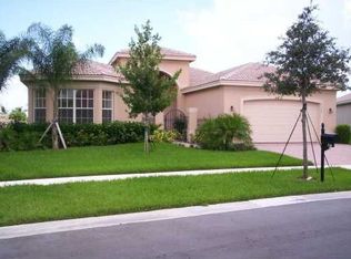 7166 Great Falls Cir, Boynton Beach, FL 33437