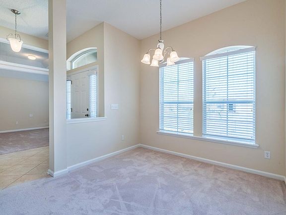 4th image of 1760 Hollow Glen Dr