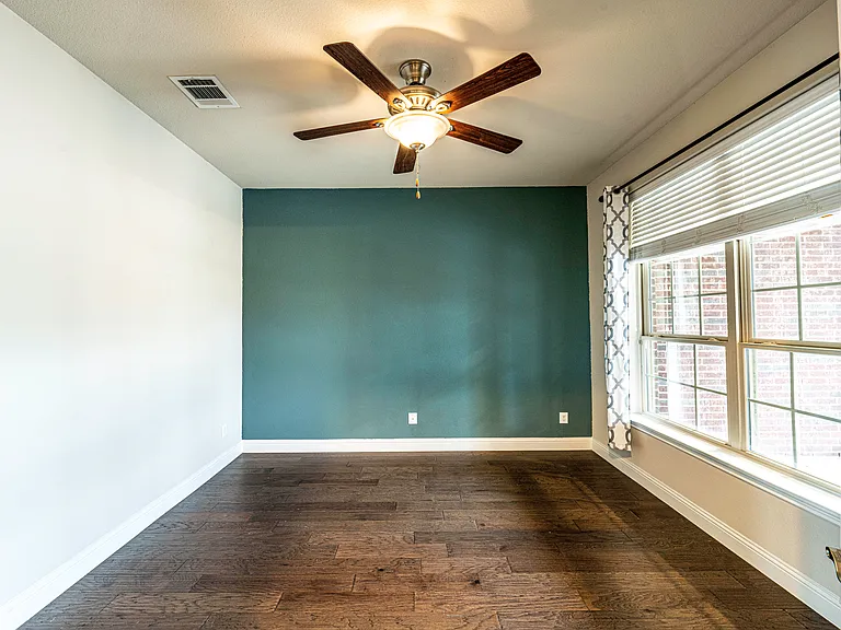 2320 Lewis Canyon Dr — Photo 6