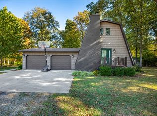 5117 N 350th St, Mason, IL 62443