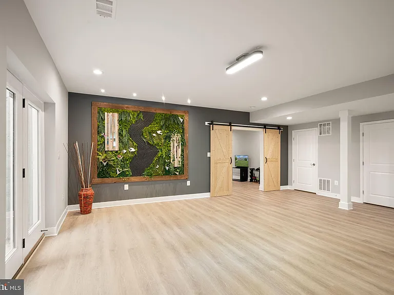 23297 Hastings Ridge Ct — Photo 65