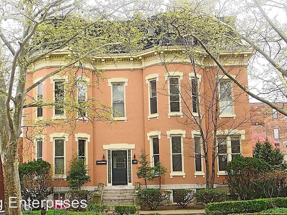 2nd image of 433 E Town St APT 108