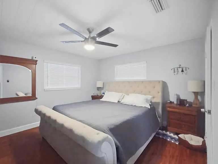 521 W Lutz Lake Fern Rd — Photo 21