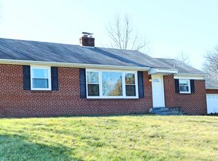 24335 Arcola Mills Dr, Aldie, VA 20105