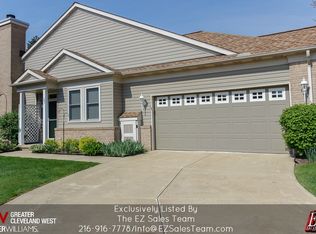 260 Stone Bridge Dr, Northfield, OH