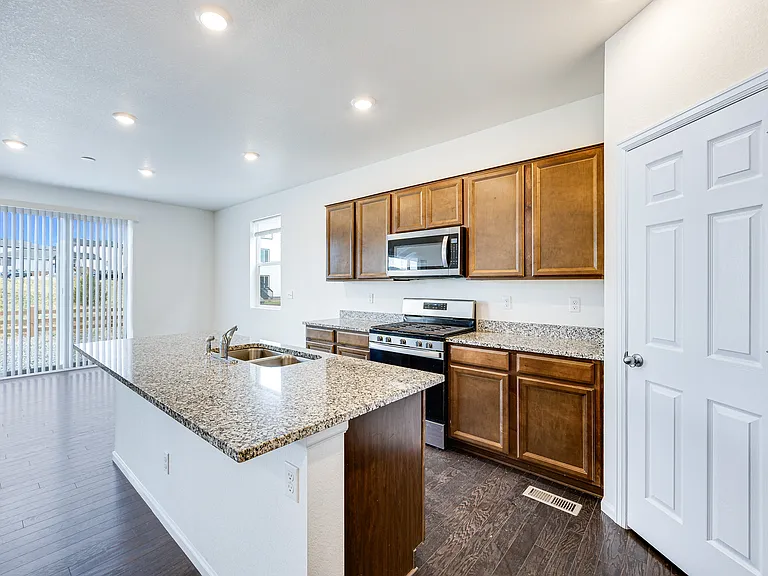535 Silver Rock Trl — Photo 8
