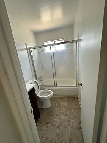 290 Hazel St #D — Photo 14