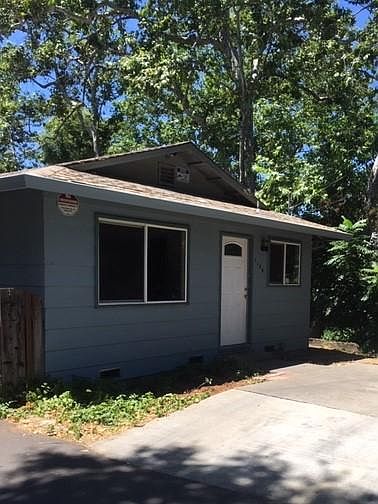 2nd image of 1100 Olive St