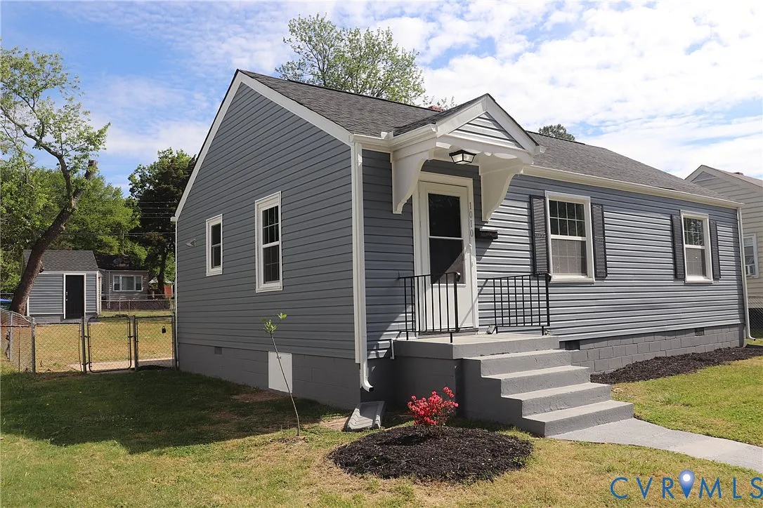 1010 Crafton Ln photo 1