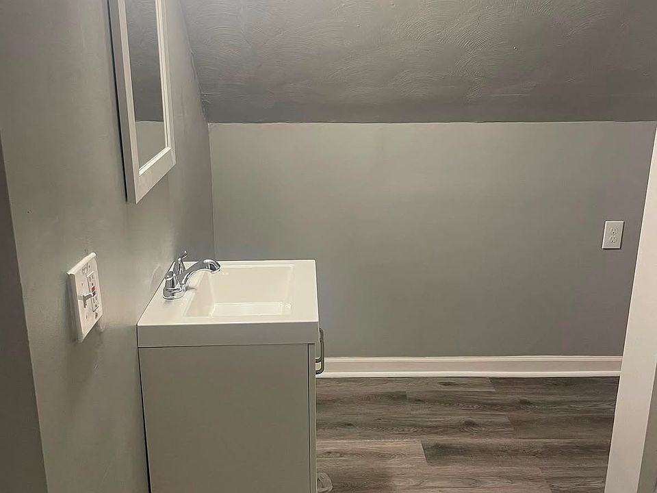 2nd image of 11213 Revere Ave #3