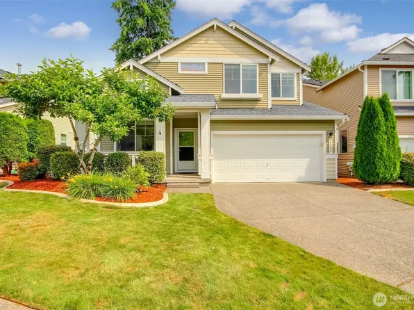 2106 170th Avenue E, Lake Tapps, WA 98391