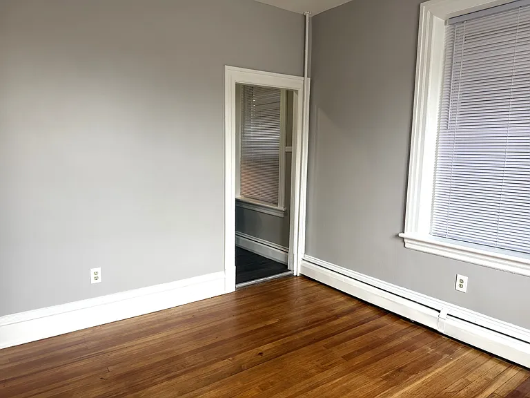 154 Hudson St #3 — Photo 17