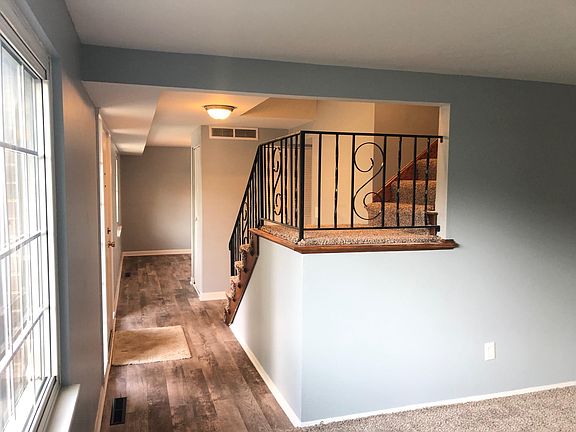 2nd image of 3445 Saigon Dr