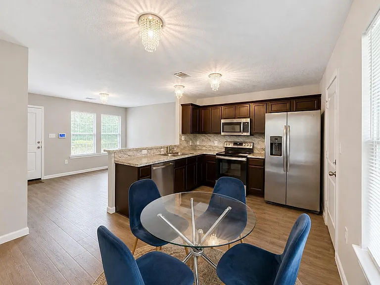 14980 Austin Rd — Photo 2